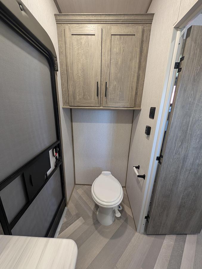Used 2022 Forest River Salem Hemisphere 356qb