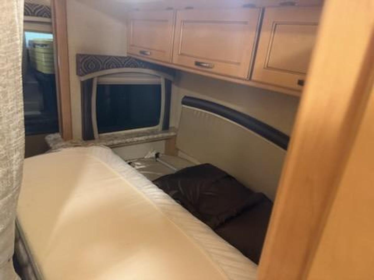 Used 2017 Thor Motor Coach Chateau 24F Class C Motorhome