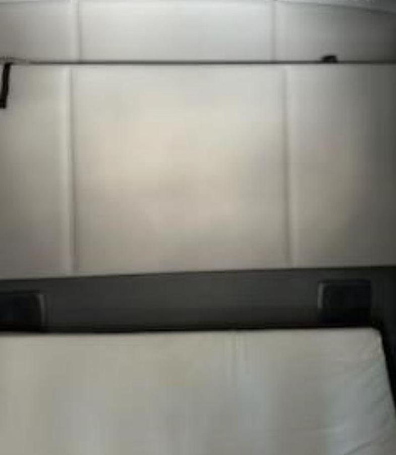 Used 2020 Kenworth T680 Sleeper Semi Truck