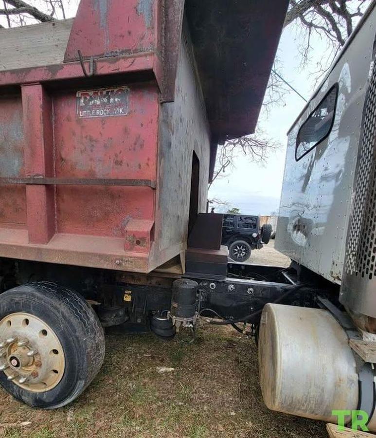 Used 1993 International 9400 Dump Truck