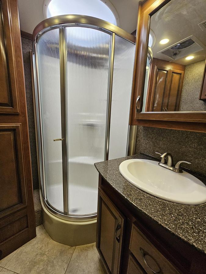 Used 2014 Fleetwood Expedition 40X