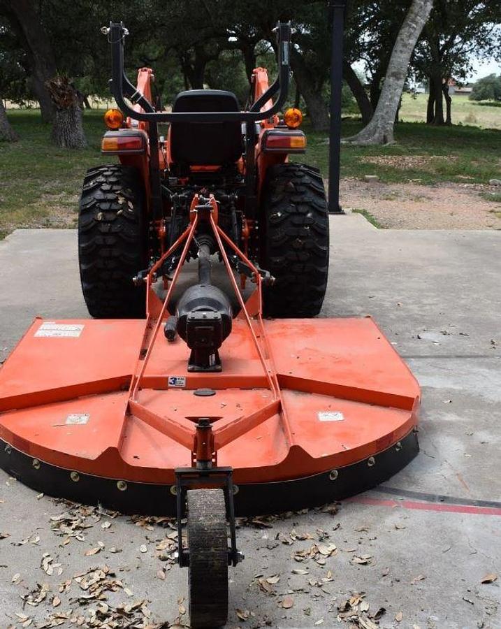 Used 2024 Kubota L3302HST