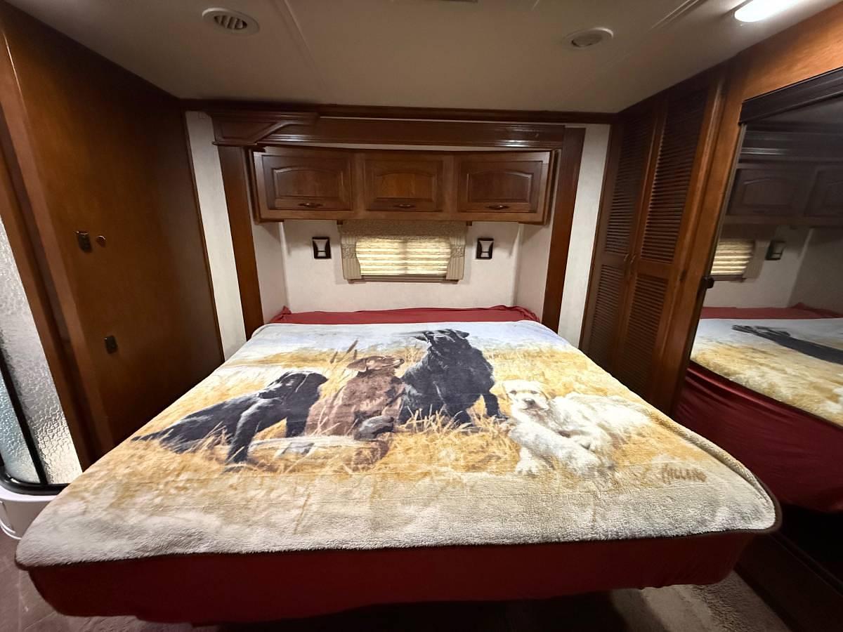 Used 2013 Coachmen Sportscoach Cross Country 385DS Class A Motorhome