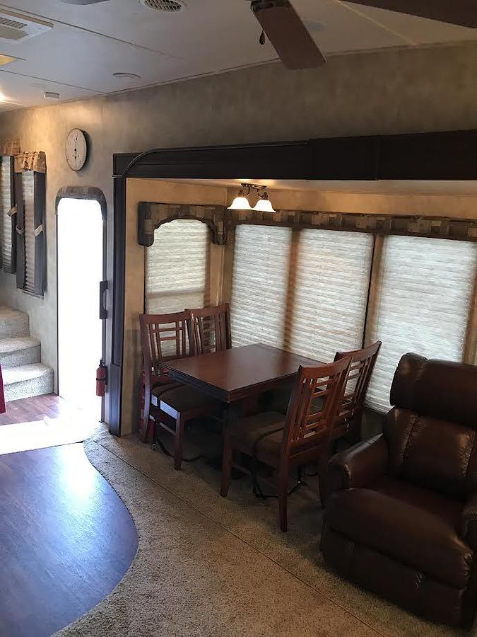 Used 2013 Forest River Sandpiper 315RE Fifth Wheel