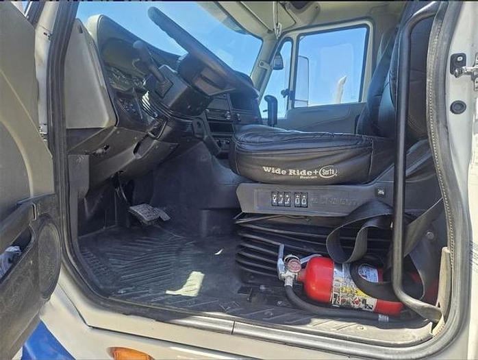 Used 2014 International Prostar