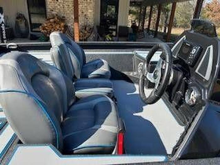 Used 2022 Xpress H17