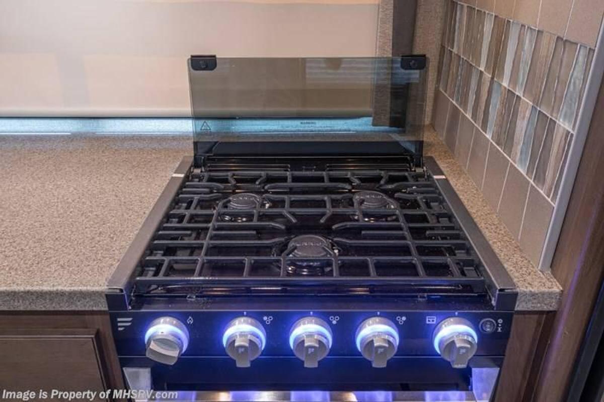 Used 2020 Thor Motor Coach Windsport 32T