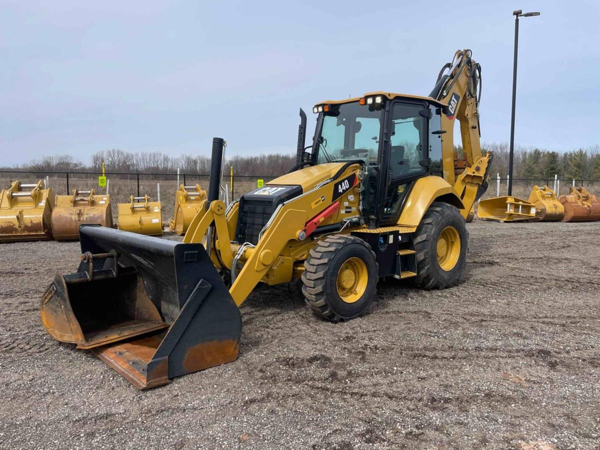 Used 2019 Caterpillar 440 Extended Backhoe Loader