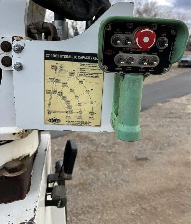 Used 2016 Kenworth T370