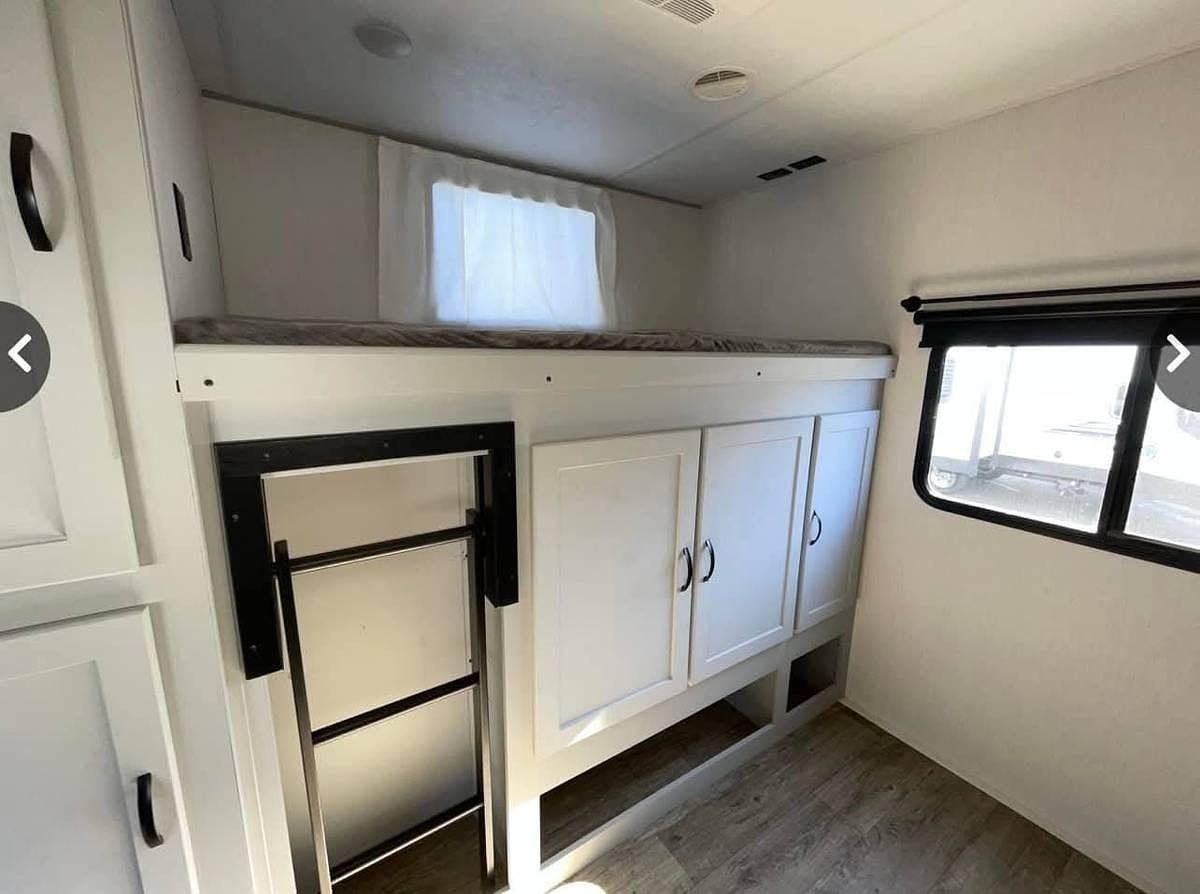 Used 2021 Forest River Vibe 29BH Travel Trailer