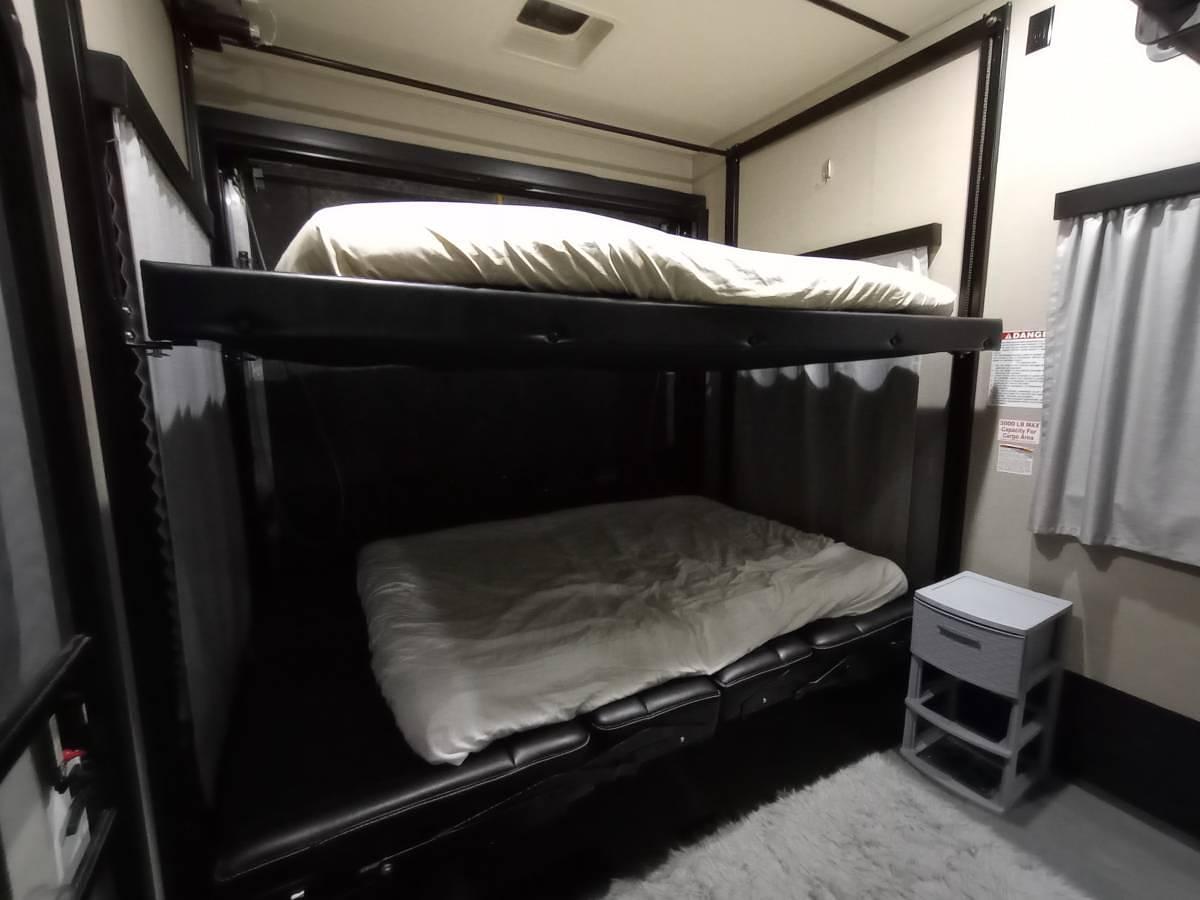 Used 2017 Keystone Fuzion 371 Anniversary Edition Fifth Wheel Toy Hauler