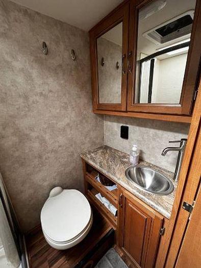 Used 2016 Nexus Viper 27V