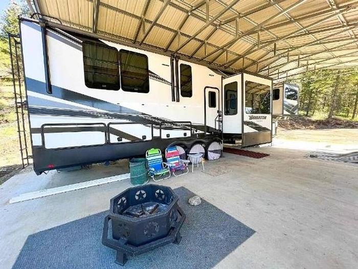 Used 2021 Grand Design Momentum G-Class (Fifth Wheel)