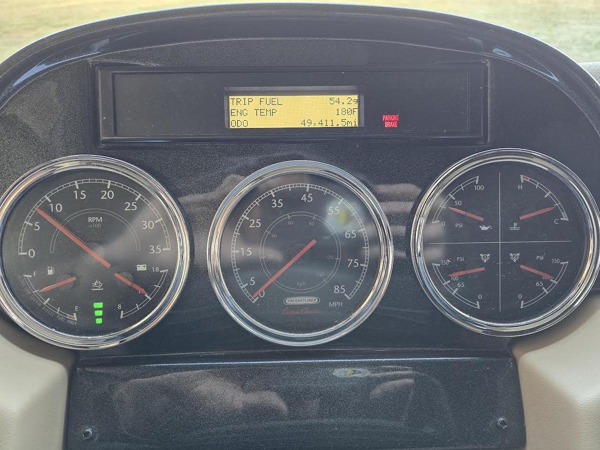 Used 2014 Newmar Dutch Star 4018