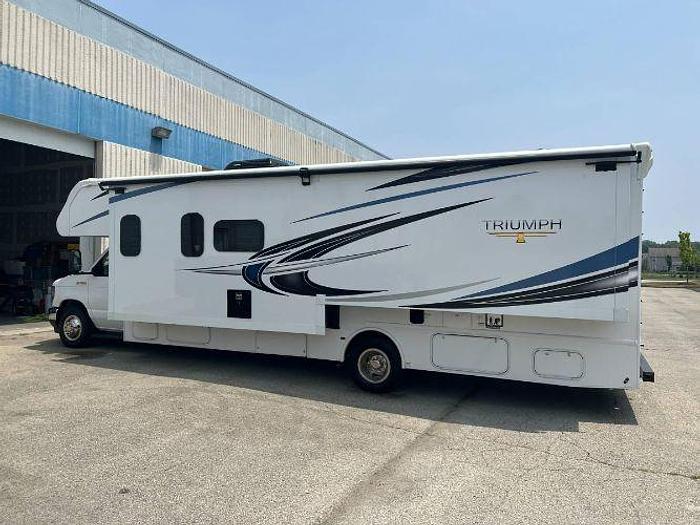 Used 2023 Nexus Triumph 30TSC