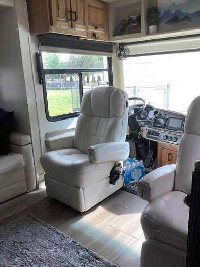 Used 2019 Tiffin Allegro Red 33AA