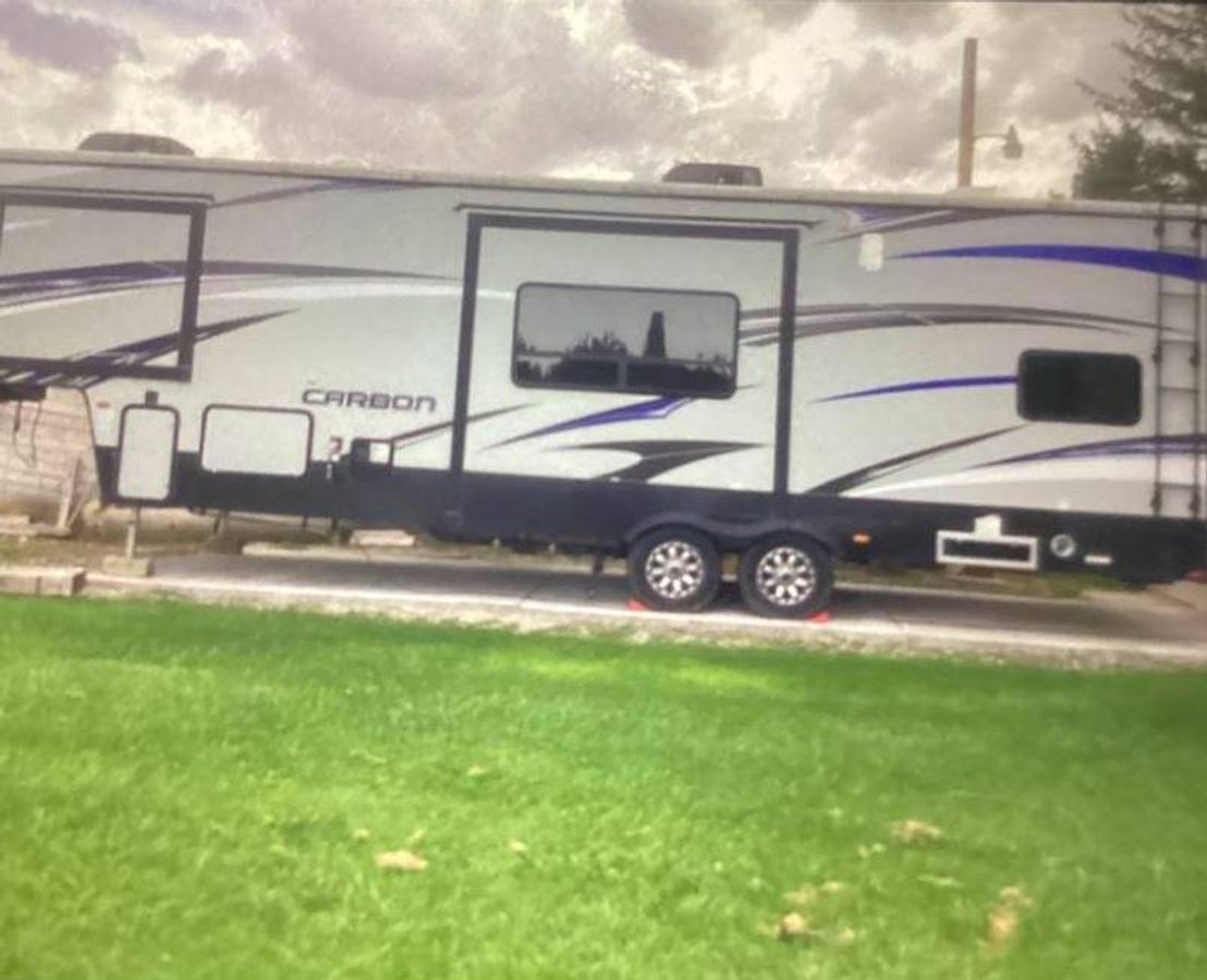 Used 2016 Keystone Carbon Toyhauler