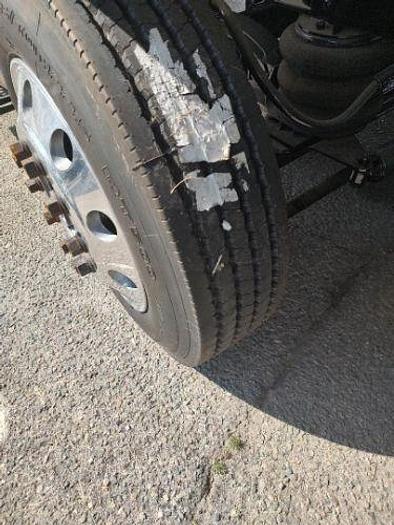 Used 2015 Freightliner Cascadia Super 10