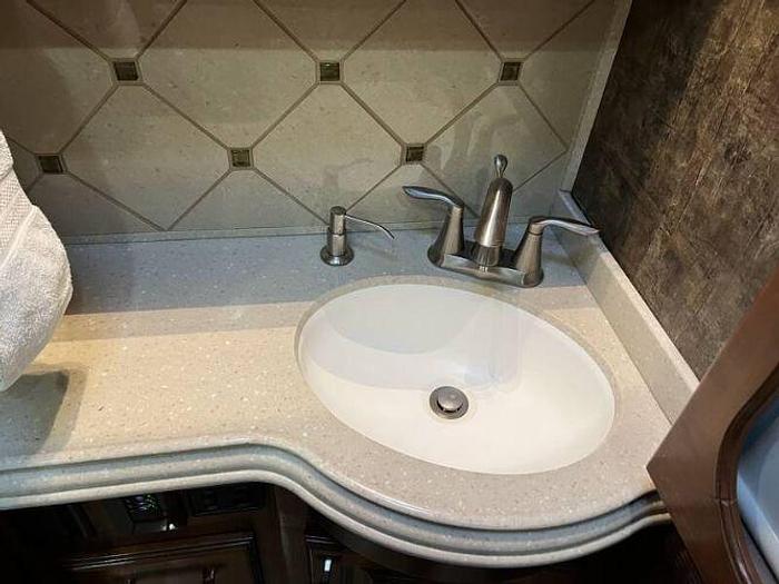 Used 2012 Tiffin Allegro Bus 43GQP