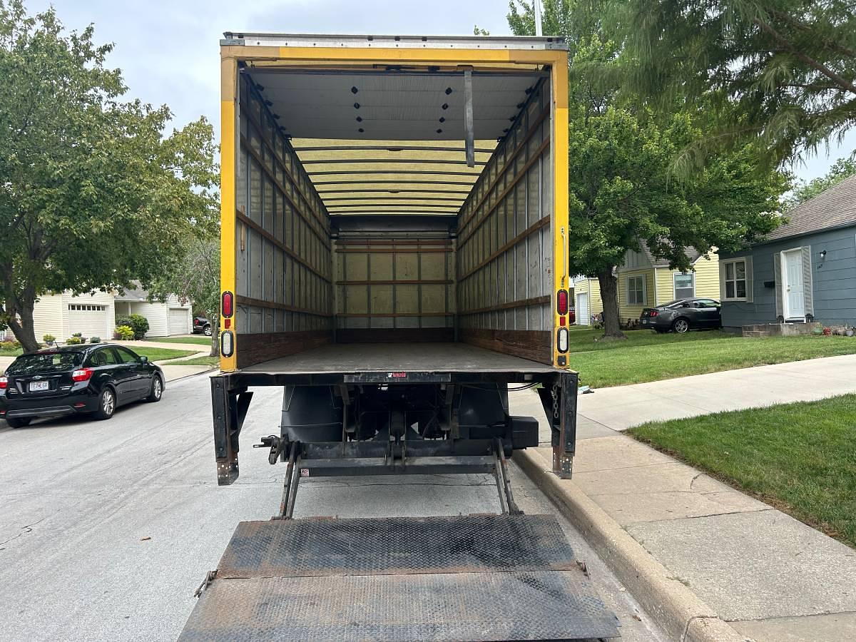 Used 2016 International 4300 – 26' Box Truck – 3,300 LB Liftgate – Allison Automatic – Air Ride