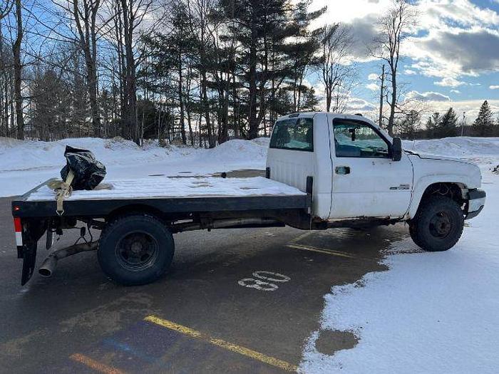 Used 2005 GMC Sierra 3500 WT