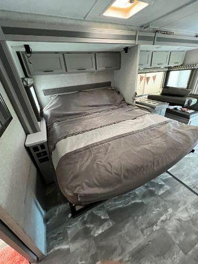 Used 2022 Thor Quantum LC25