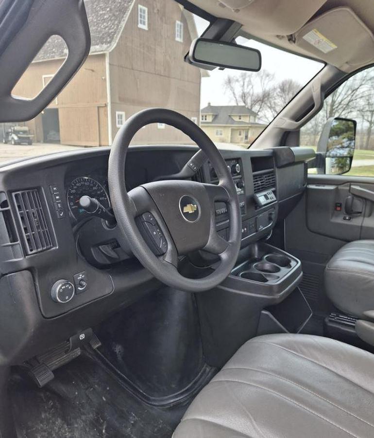 Used 2024 GMC Savana G3500