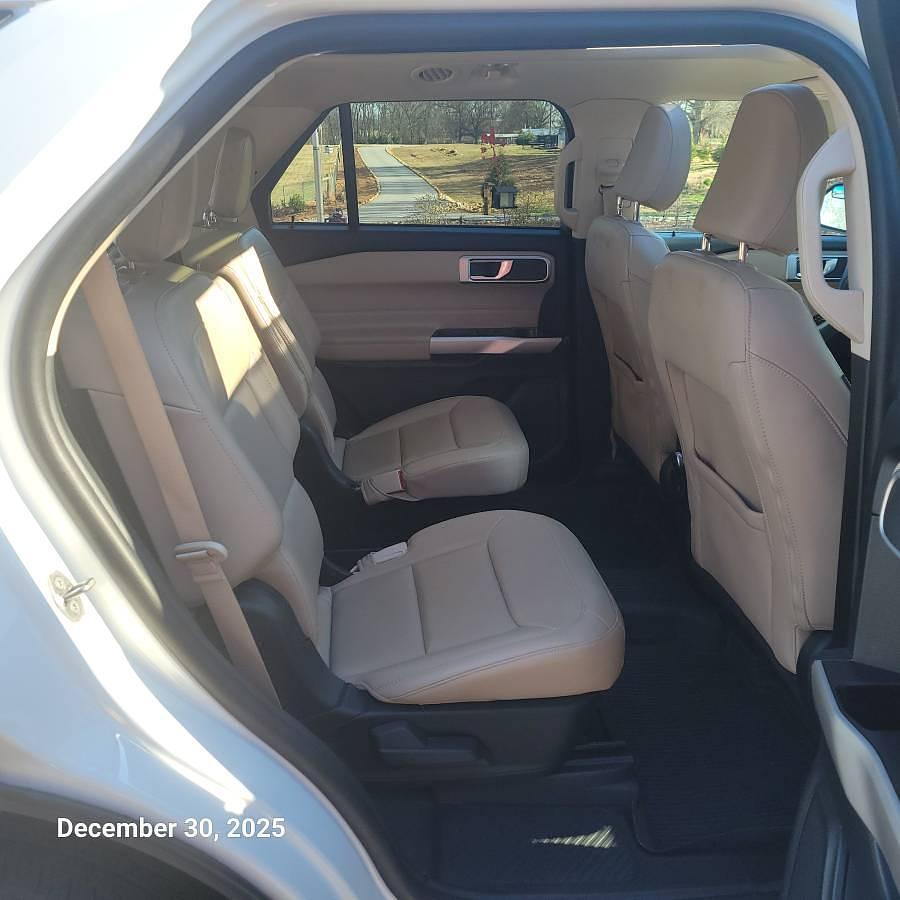 Used 2022 Ford Explorer XLT