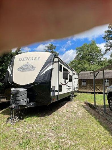 Used 2016 Dutchmen Denali 350FK