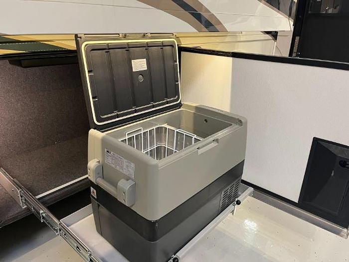 Used 2022 Newmar Dutch Star 4310