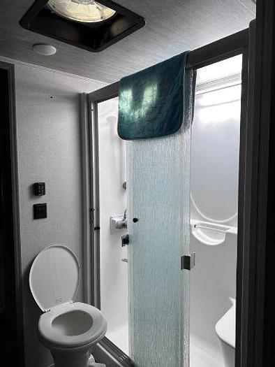 Used 2021 Keystone Montana Legacy 3931FB