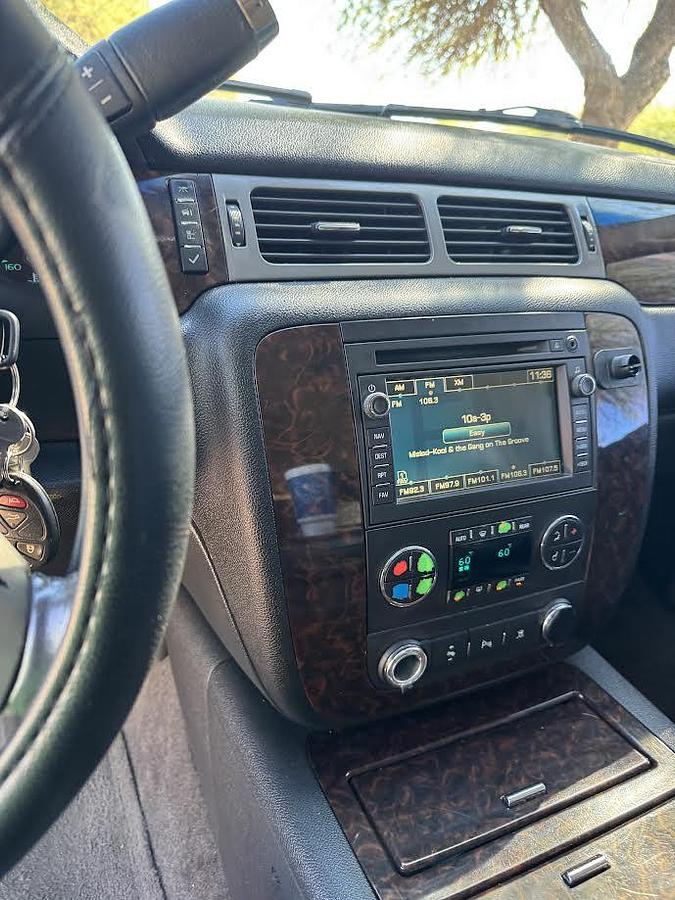 Used 2011 GMC Yukon Denali 4WD