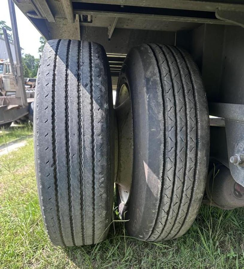 Used 2018 Western Star 5700XE & 2023 FONTAINE DROP DECK