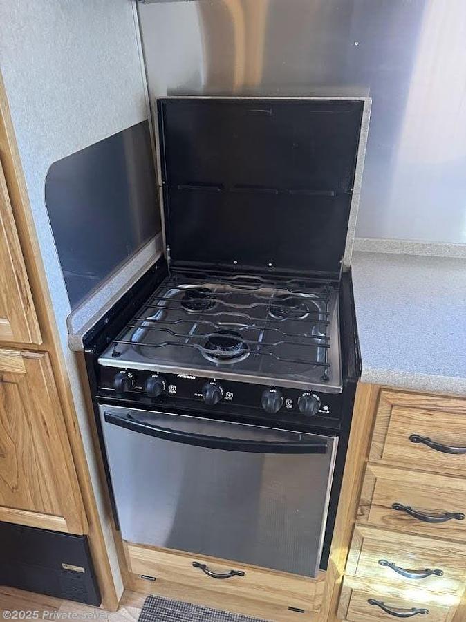 Used 2012 Airstream Classic