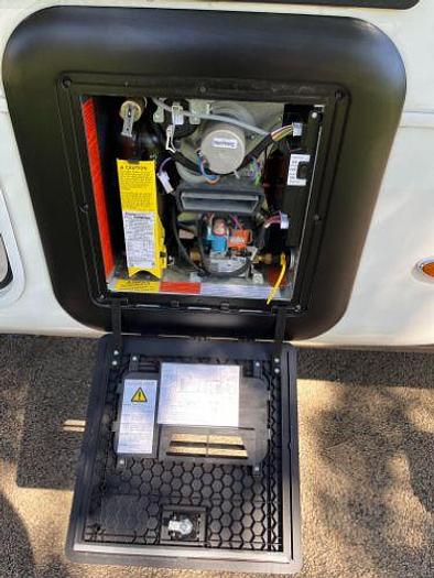 Used 2024 Jayco Pinnacle 36KPTS