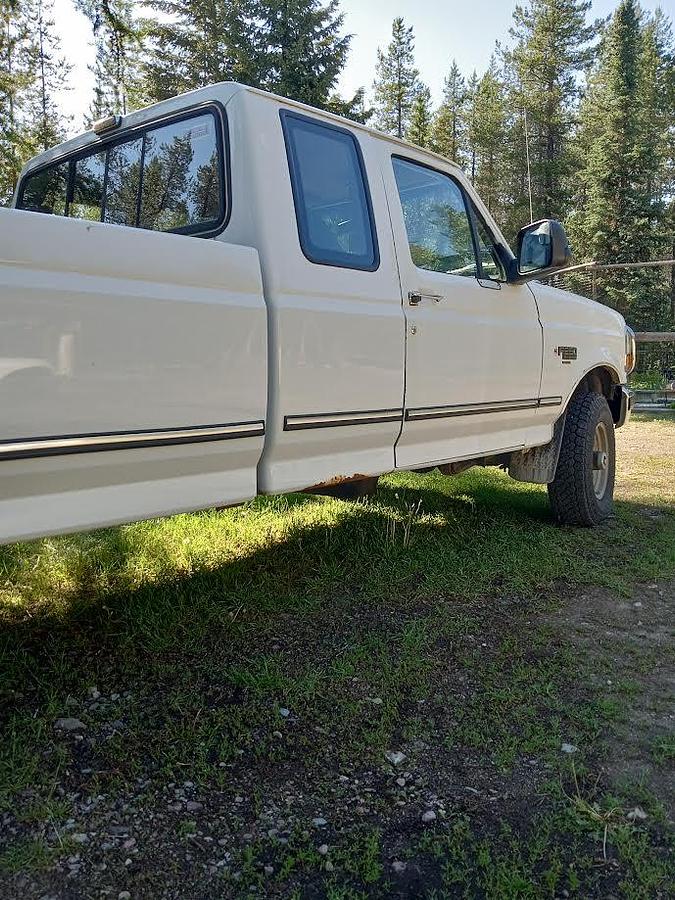 Used 1993 Ford F-250 XLT Pickup