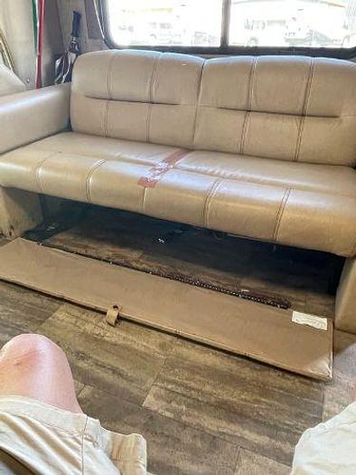 Used 2015 Forest River SUNSEEKER 3050S