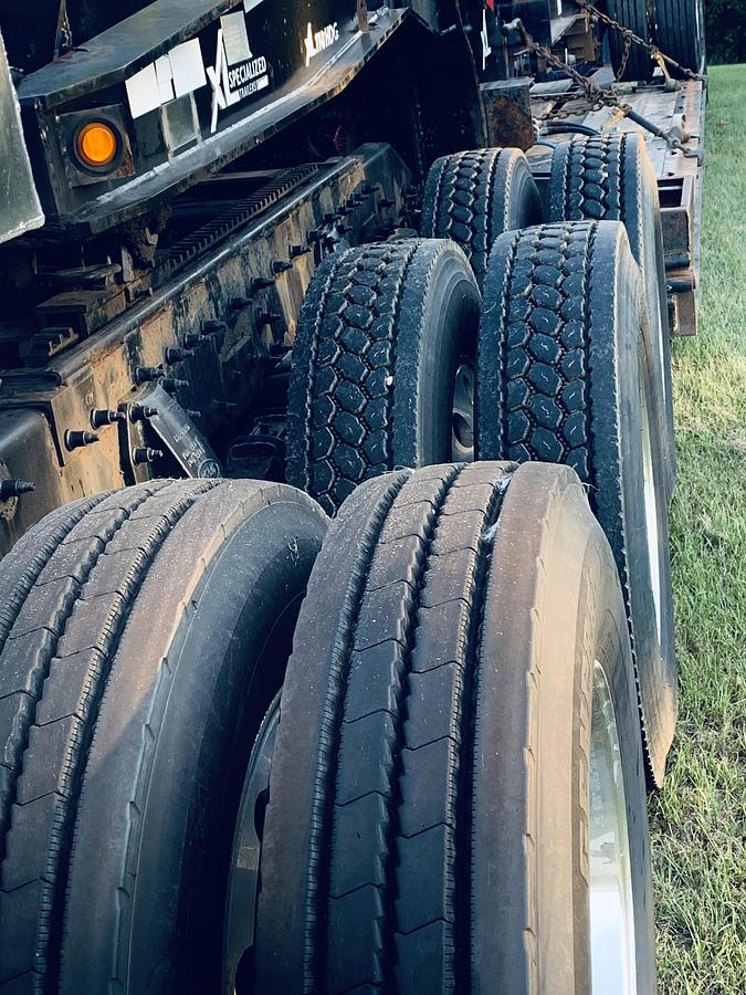 Used 2014 Peterbilt 389 and/or 2019 XL specialized trailer