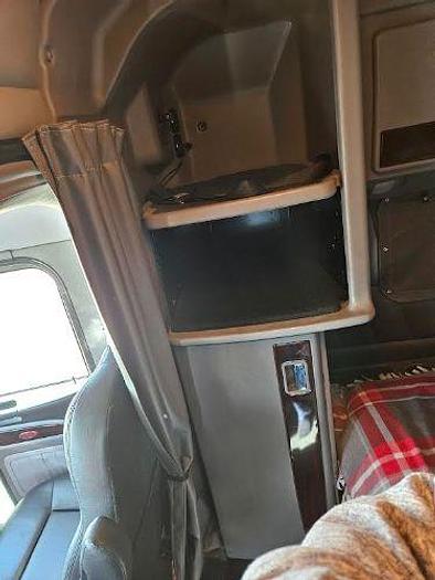 Used 2020 Peterbilt 389