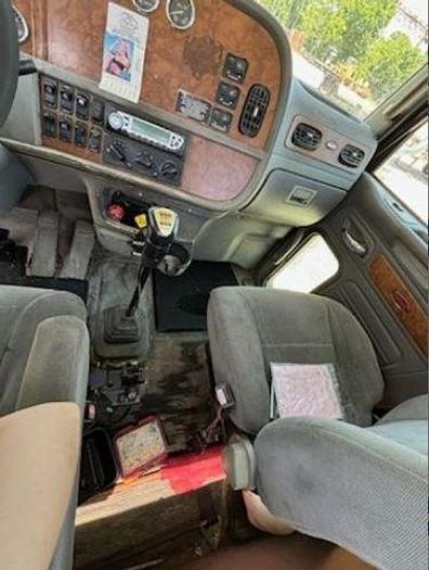 Used 2007 Peterbilt 379