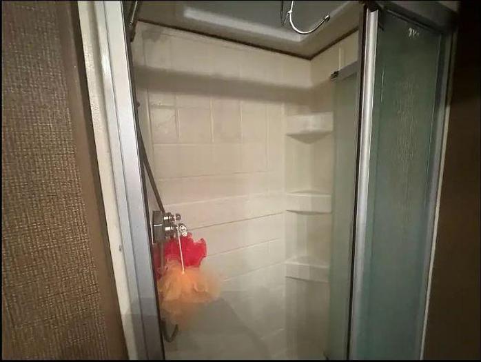 Used 2015 Thor Motor Coach Hurricane 27K