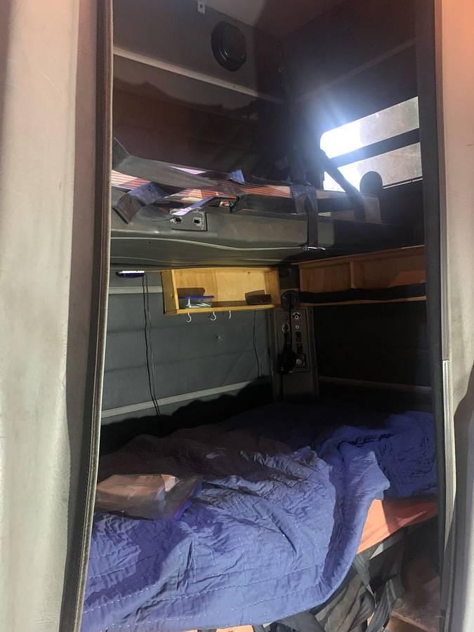 Used 1997 International Cabover 9800