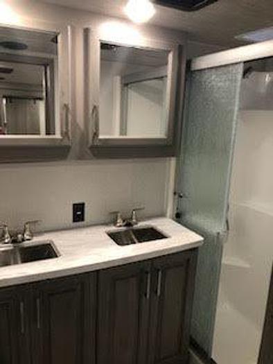 Used 2021 Keystone Montana 3760FL