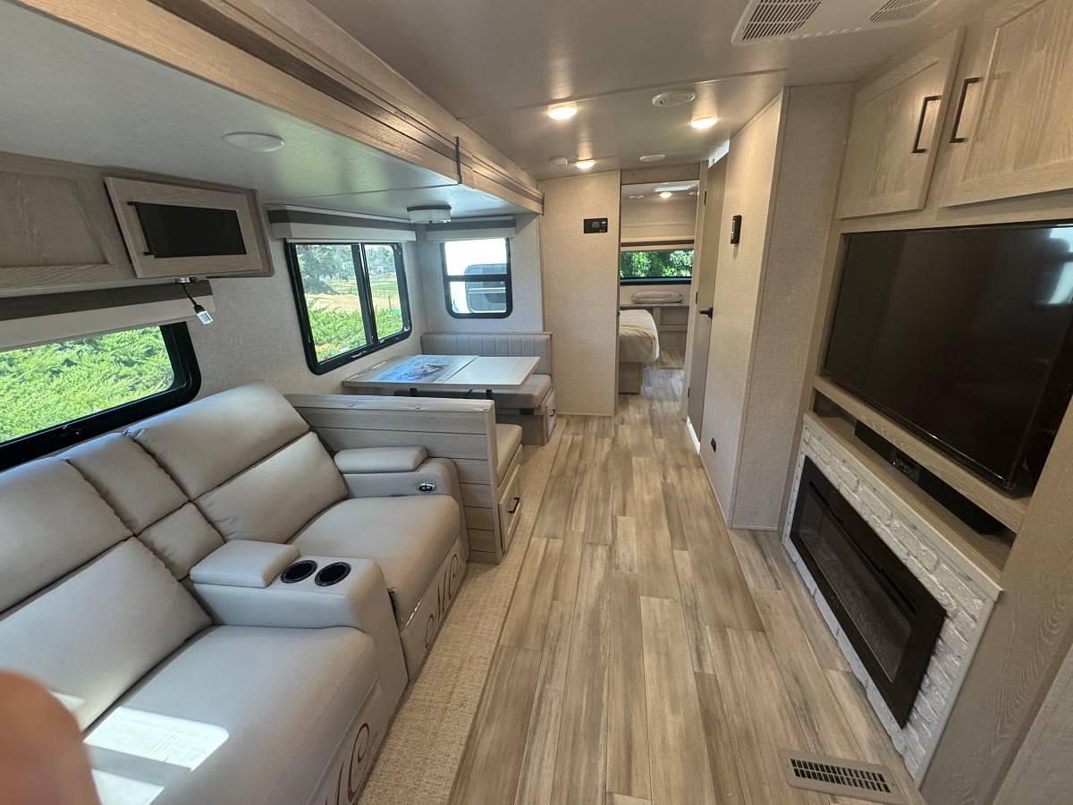 Used 2023 Rockwood Ultra Lite Travel Trailer