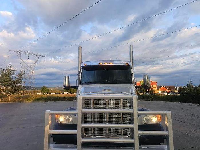 Used 2023 Peterbilt 567