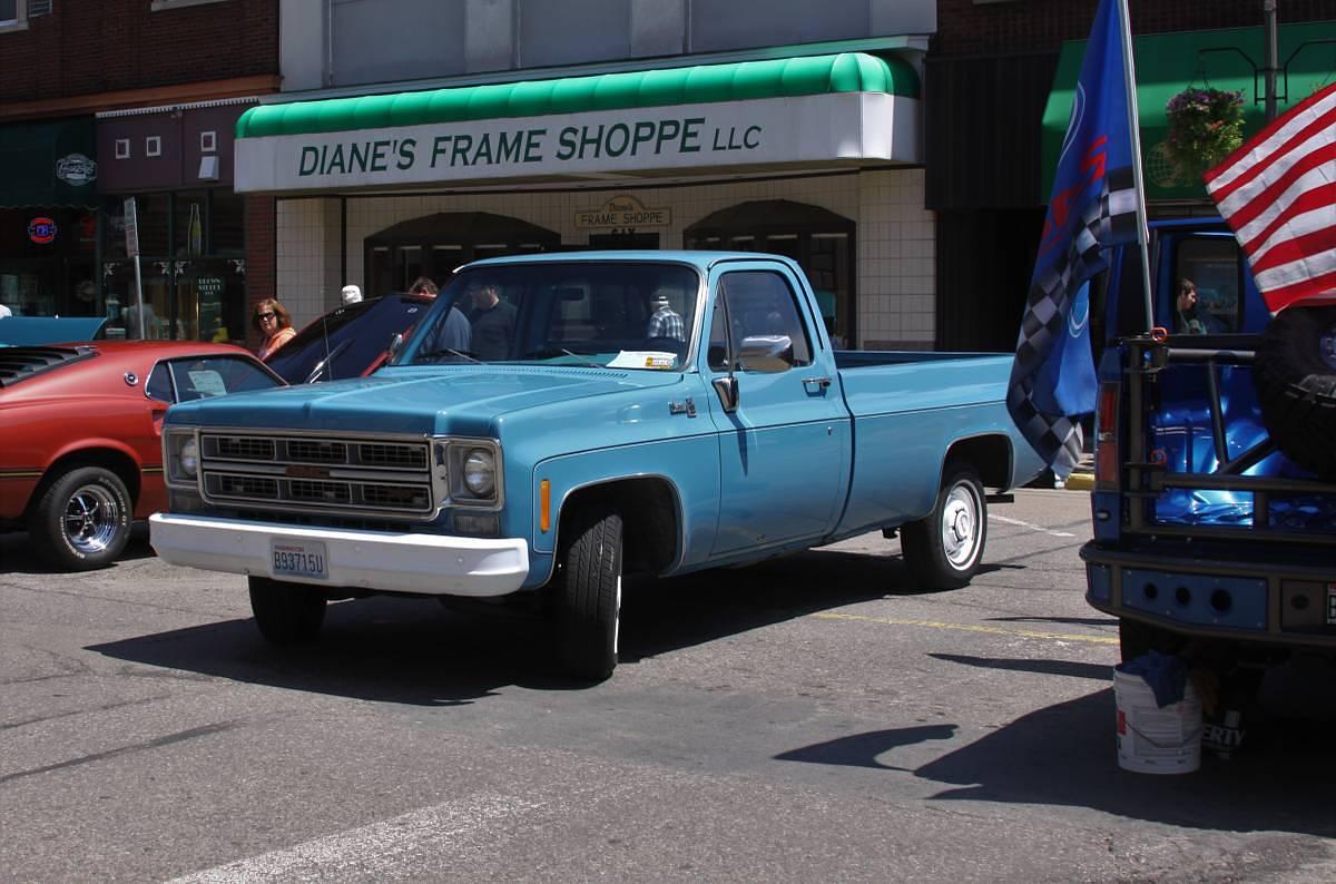 Used 1975 GMC Sierra 1500 Classic Pickup Truck
