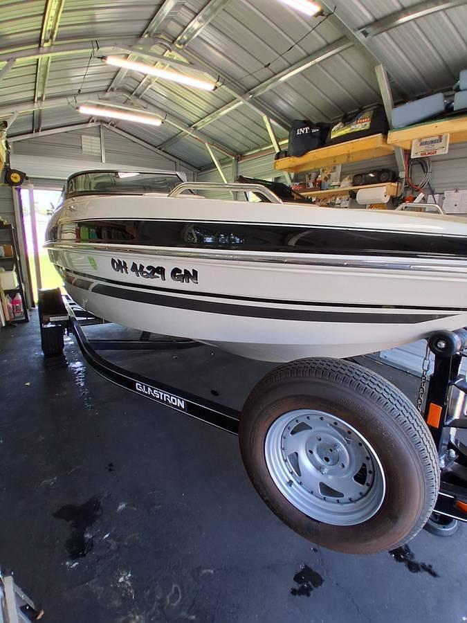 Used 2008 Glastron Mercruiser
