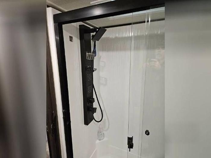 Used 2021 Grand Design Momentum G-Class (Fifth Wheel)