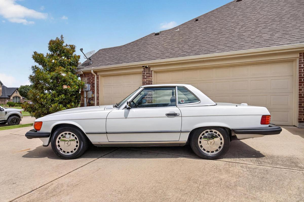 Used 1988 Mercedes-Benz 560 SL