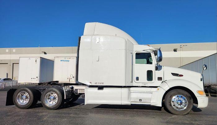 Used 2012 Peterbilt 386